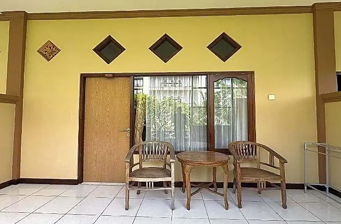 Taxa Raya Guest house *